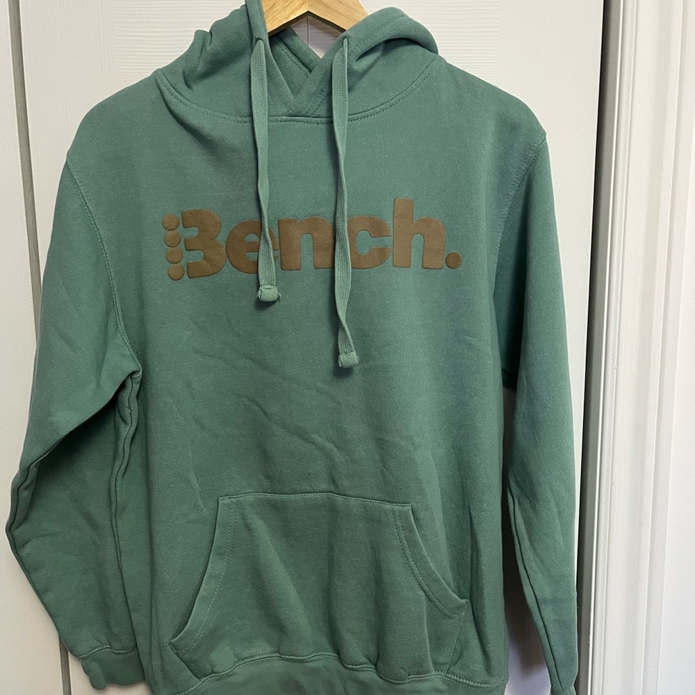 # 21- Bench Green Pullover Hoodie with Logo